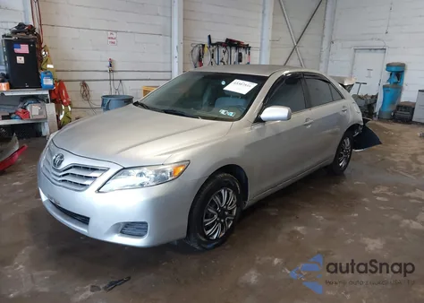2010 Toyota Camry Le из США, поврежденный, VIN 4T1BF3EK4AU043376